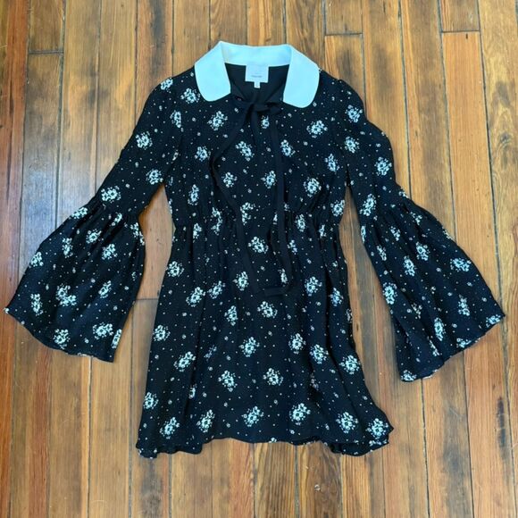 Cinq a Sept Black Lily Bell Sleeve Floral Printed Mini Silk Dress - Size 2 - Picture 2 of 7